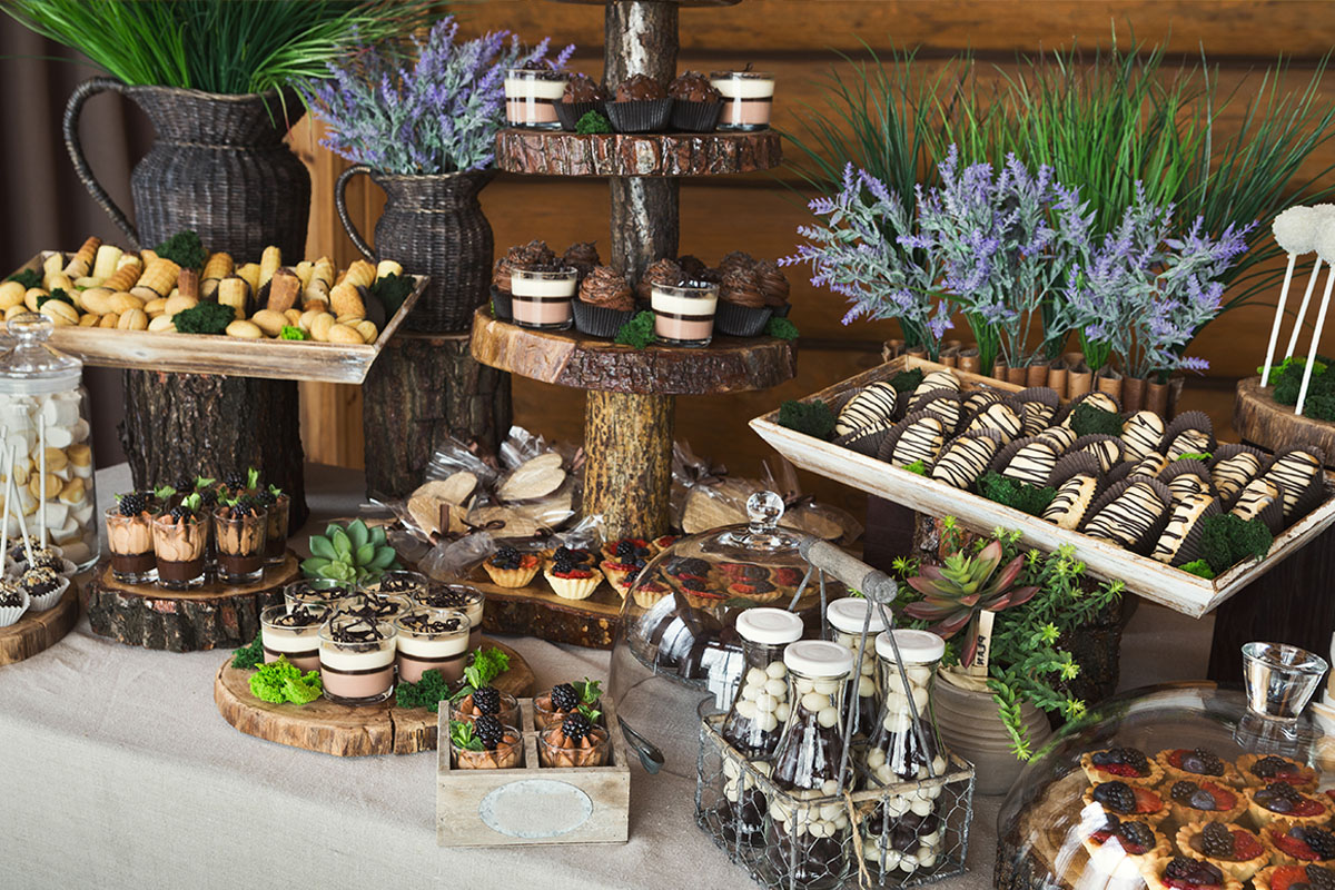 Carrara's Pastries | Cakes, Gelato & Coffee